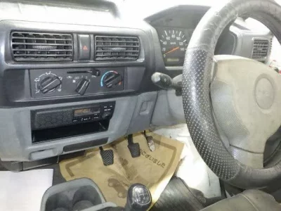 Nissan CLIPPER TRUCK