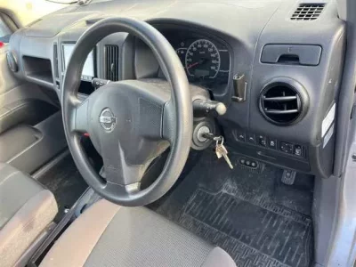 Nissan AD