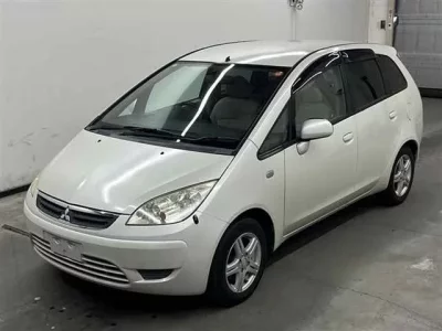 Mitsubishi COLT PLUS