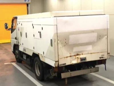 Mitsubishi CANTER