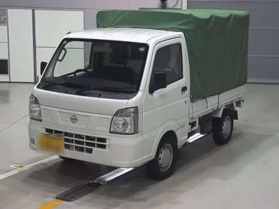 Nissan CLIPPER TRUCK