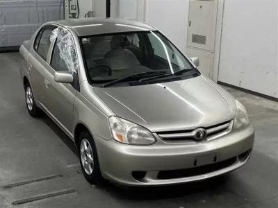 Toyota PLATZ