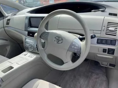 Toyota ESTIMA HYBRID