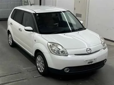 Mazda VERISA
