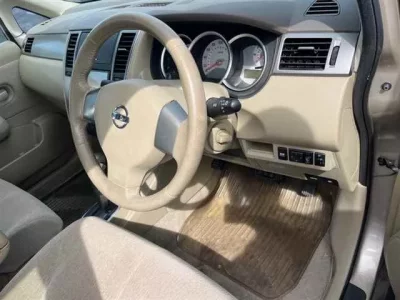 Nissan TIIDA LATIO