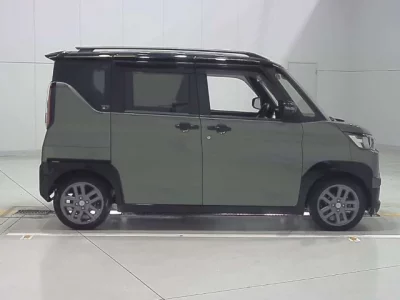 Mitsubishi DELICA MINI