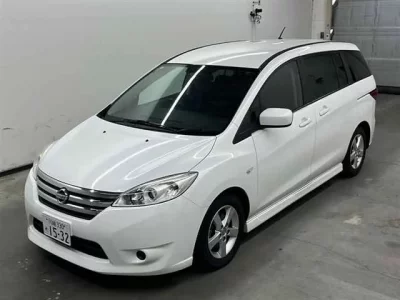Nissan LAFESTA