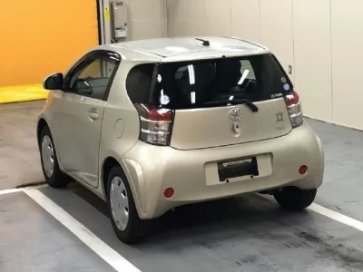Toyota IQ