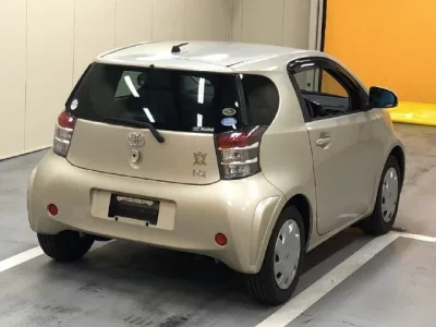 Toyota IQ