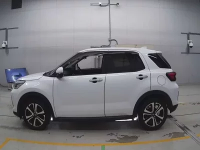 Daihatsu ROCKY