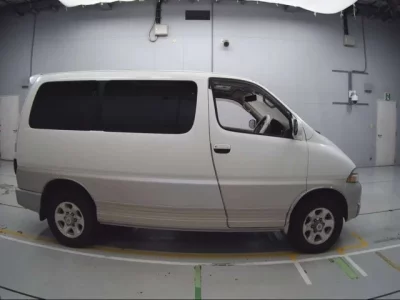 Toyota GRANVIA