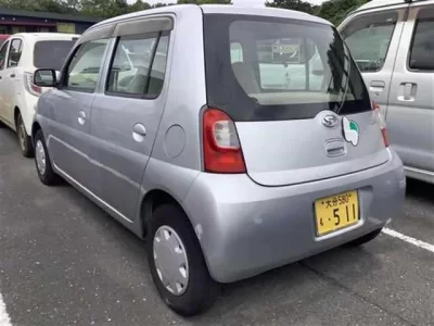 Daihatsu Esse