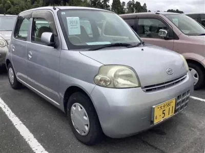 Daihatsu Esse