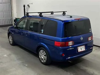 Nissan LAFESTA