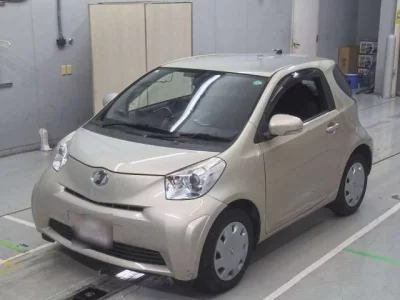 Toyota IQ