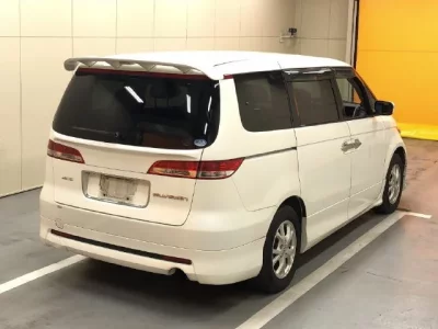 Honda ELYSION