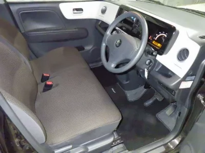 Suzuki MRWAGON