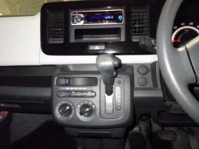 Suzuki MRWAGON