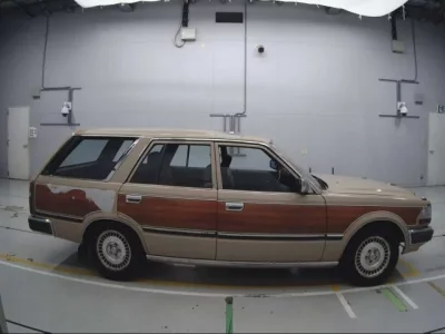 Nissan CEDRIC WAGON