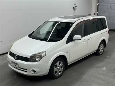 Nissan LAFESTA