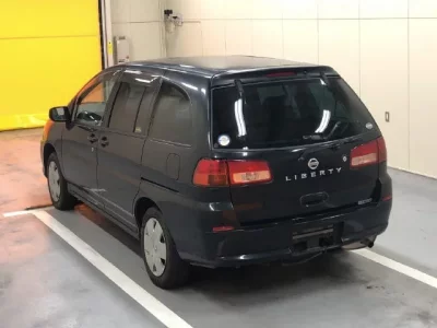 Nissan LIBERTY