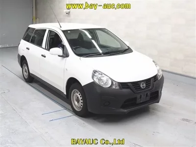Nissan AD