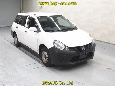 Nissan AD