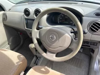 Nissan PINO
