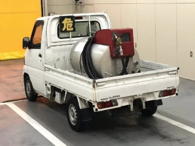 Nissan CLIPPER TRUCK