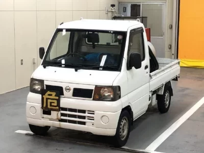 Nissan CLIPPER TRUCK