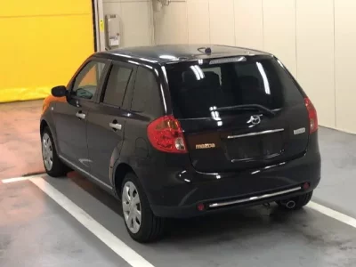 Mazda VERISA