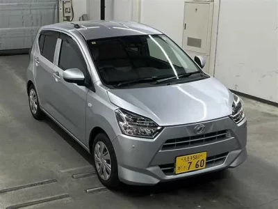 Daihatsu MIRA E S