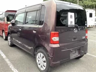 Daihatsu MOVE CONTE