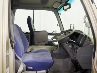 Toyota COASTER