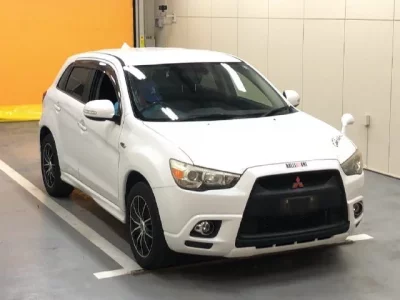 Mitsubishi RVR