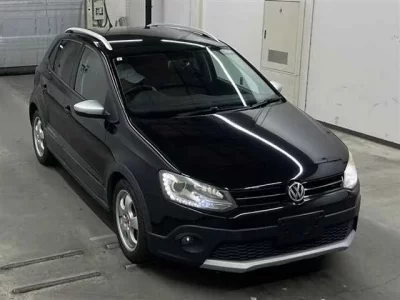 Volkswagen CROSS POLO