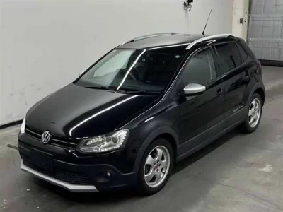 Volkswagen CROSS POLO
