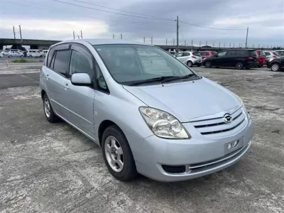 Toyota COROLLA SPACIO