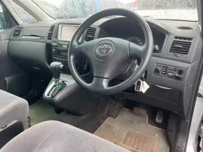 Toyota COROLLA SPACIO