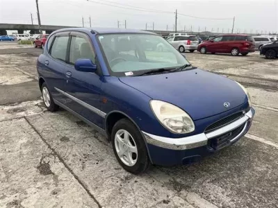 Daihatsu STORIA