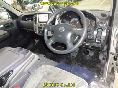 Nissan CARAVAN BUS