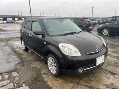 Mazda VERISA