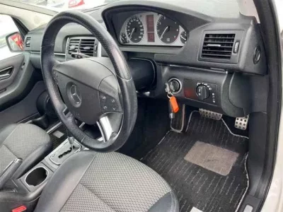 Mercedes-Benz B CLASS
