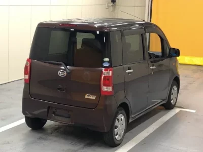 Daihatsu TANTO EXE