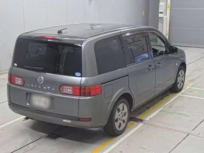 Nissan LAFESTA