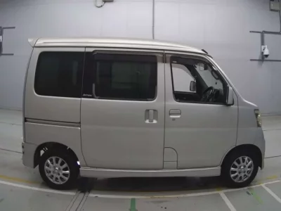 Daihatsu Atrai Wagon