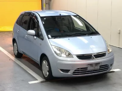 Mitsubishi COLT PLUS