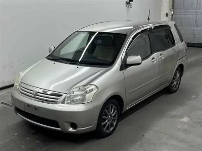 Toyota RAUM
