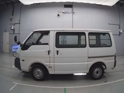 Mazda BONGO VAN