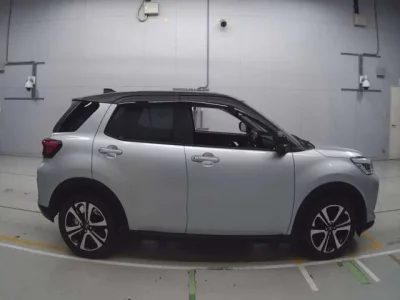 Daihatsu ROCKY